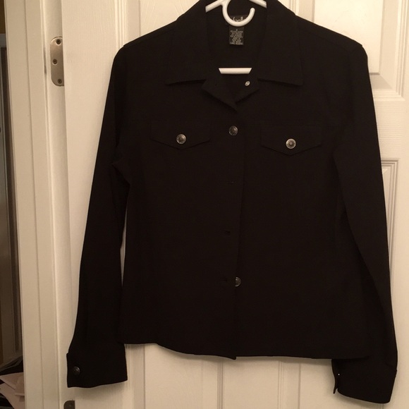 Black Sporty Jacket - Picture 2 of 7